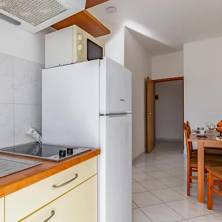 Rok 7 By Interhome * Póla