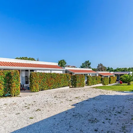 Apartment Rok 7 By Interhome