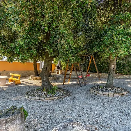 Apartment Rok 7 By Interhome