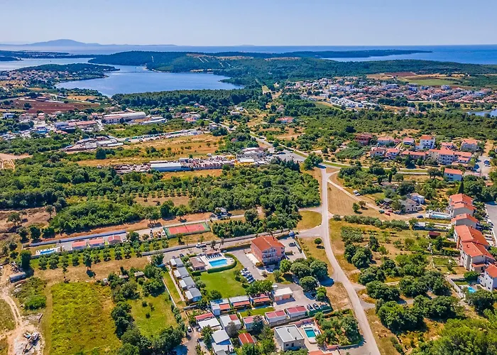 Apartment Rok 7 By Interhome